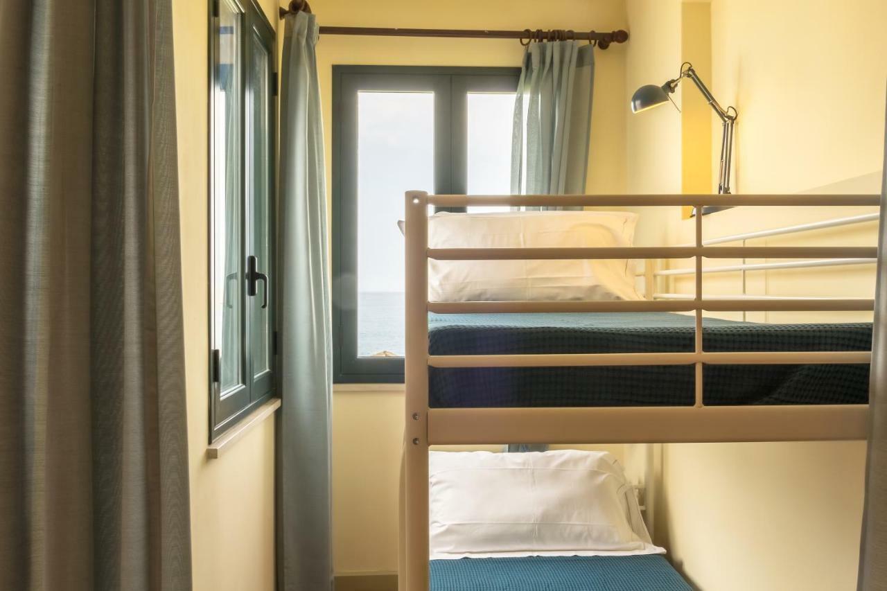 Les Suites - Apartments Riposto Eksteriør billede